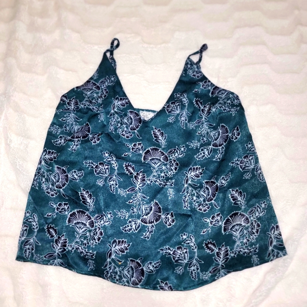 Sadie & Sage floral camisole tank top